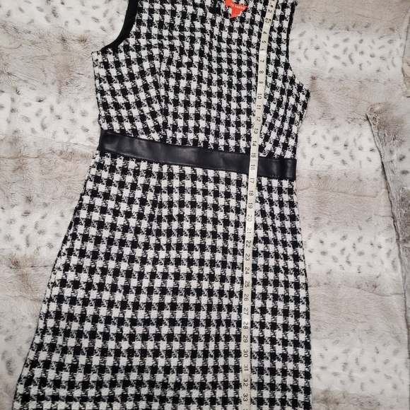 NWOT Plaid Dress Joe Fresh Suze 4, excellent condition - Picture 9 of 10